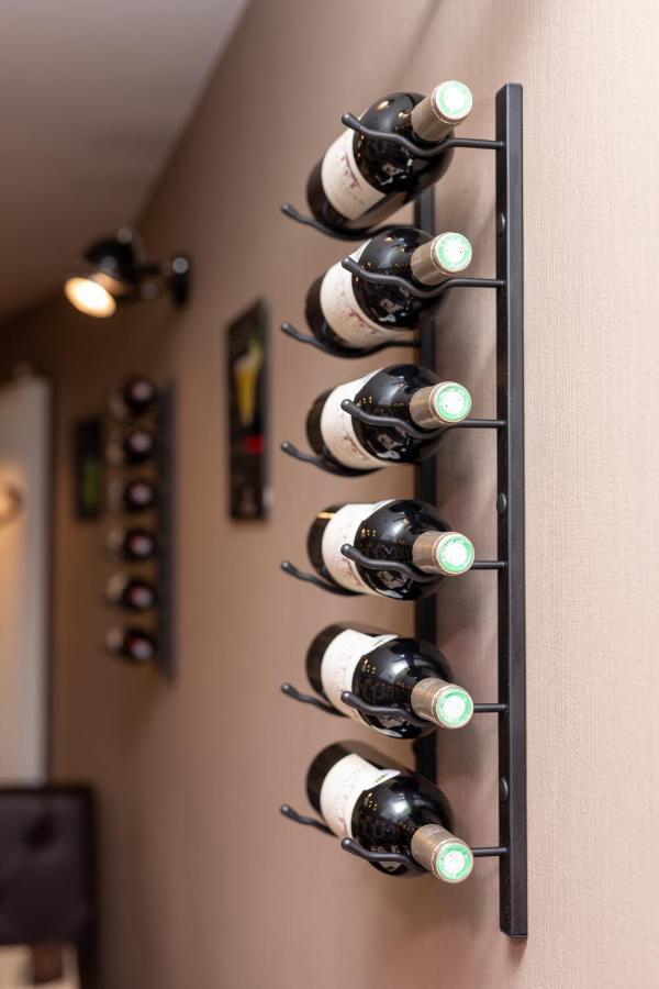 Logis-Hotel & Restaurant Le Carnot ボルベック エクステリア 写真