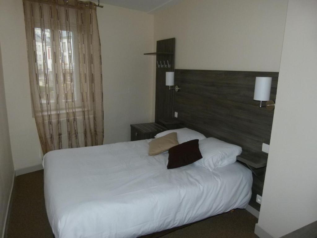 Logis-Hotel & Restaurant Le Carnot ボルベック 部屋 写真