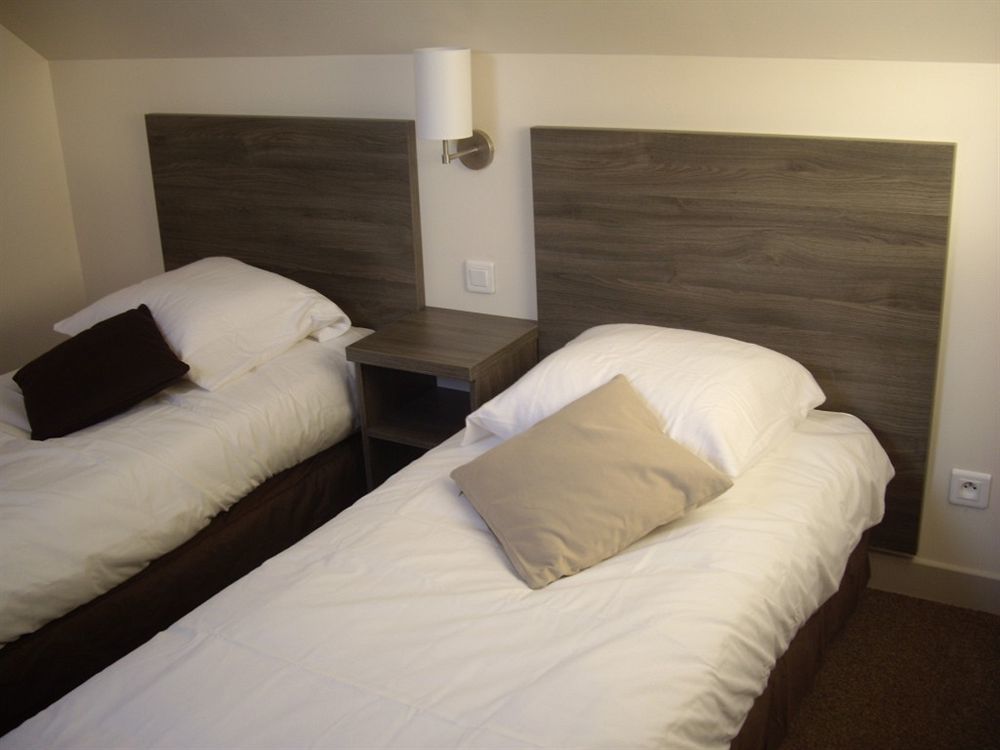 Logis-Hotel & Restaurant Le Carnot ボルベック エクステリア 写真